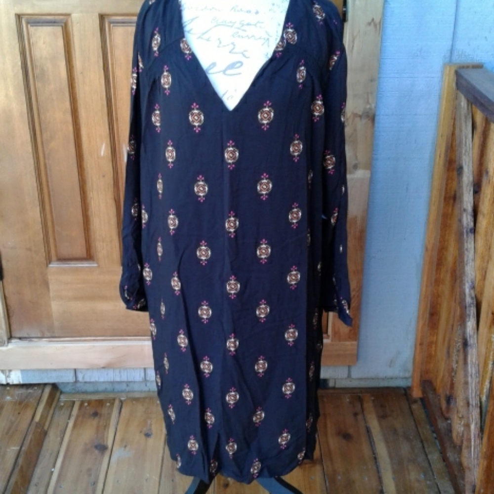 Ladies dress